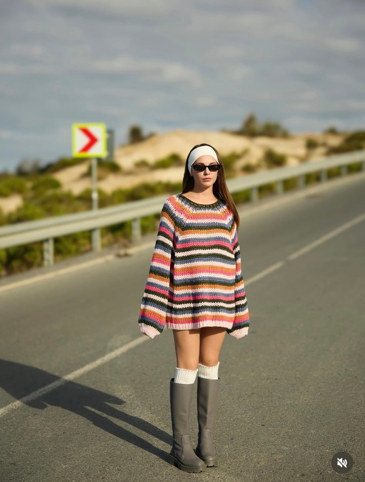 loose-fitting knitwear