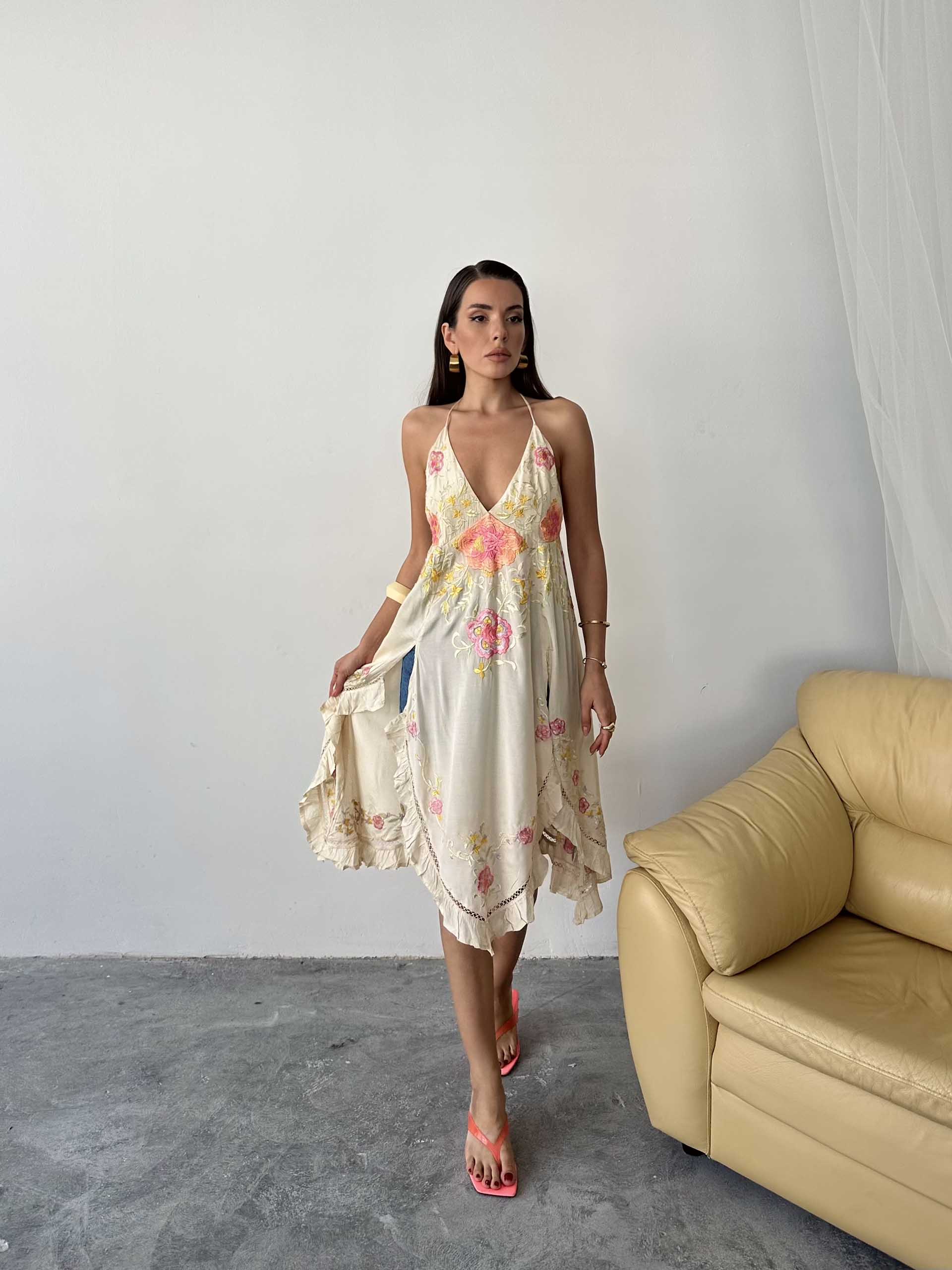 Amelia Nakış İşlemeli Elbise Bluz