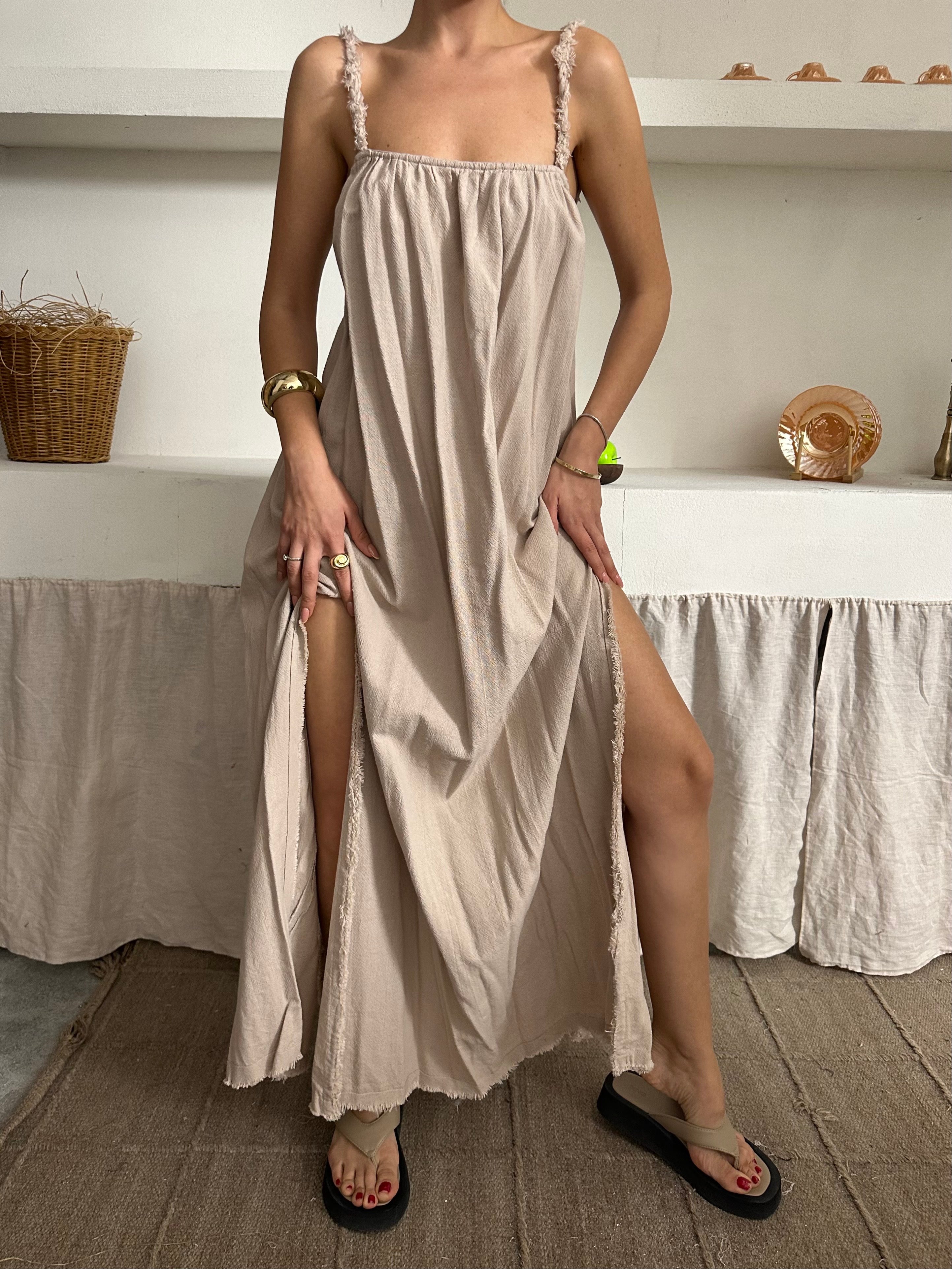 Helena İp Askılı Müslin Kumaş Elbise Bej