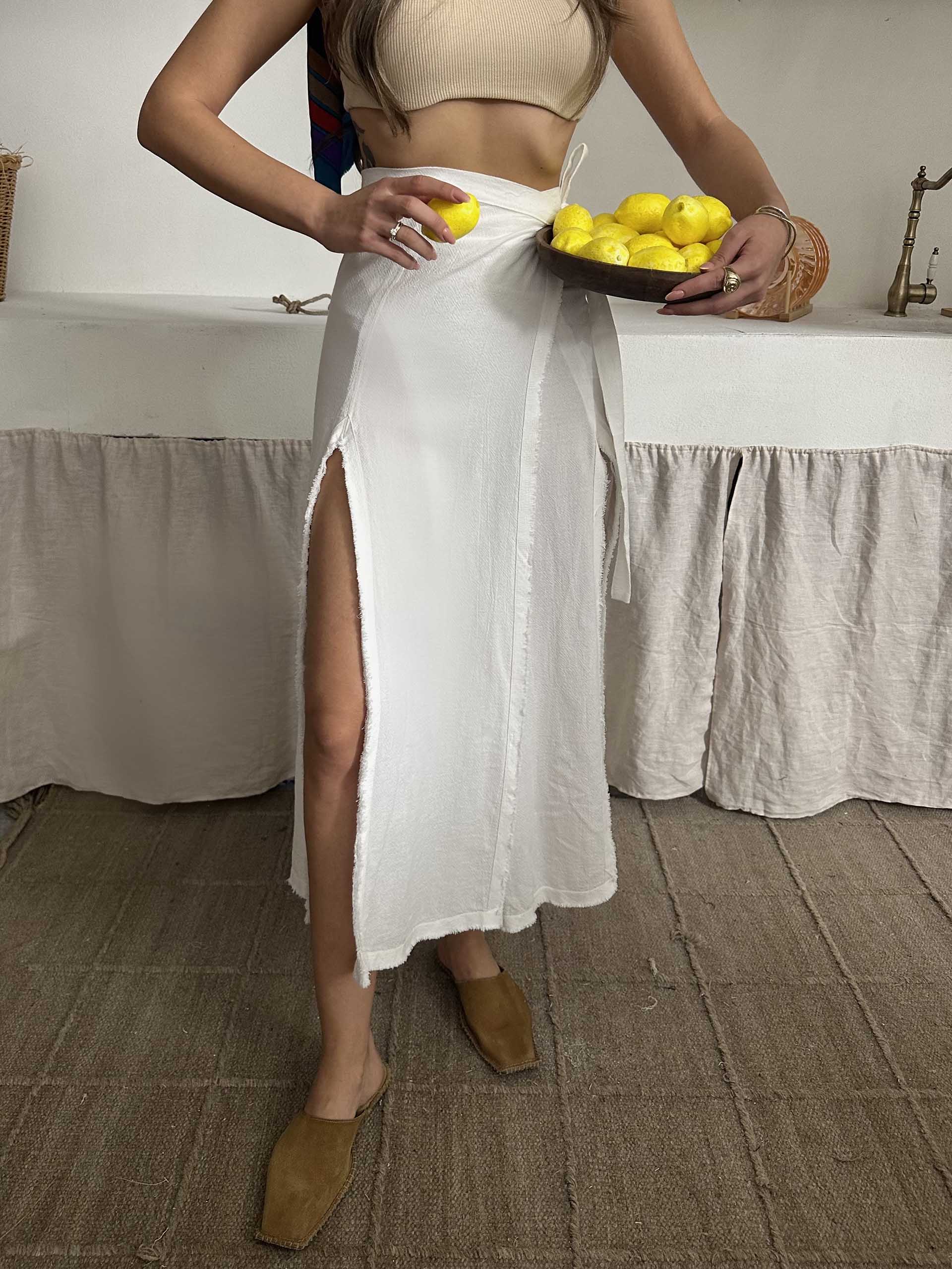 Olivia Keten Tasarım Yırtmaçlı Etek Beyaz