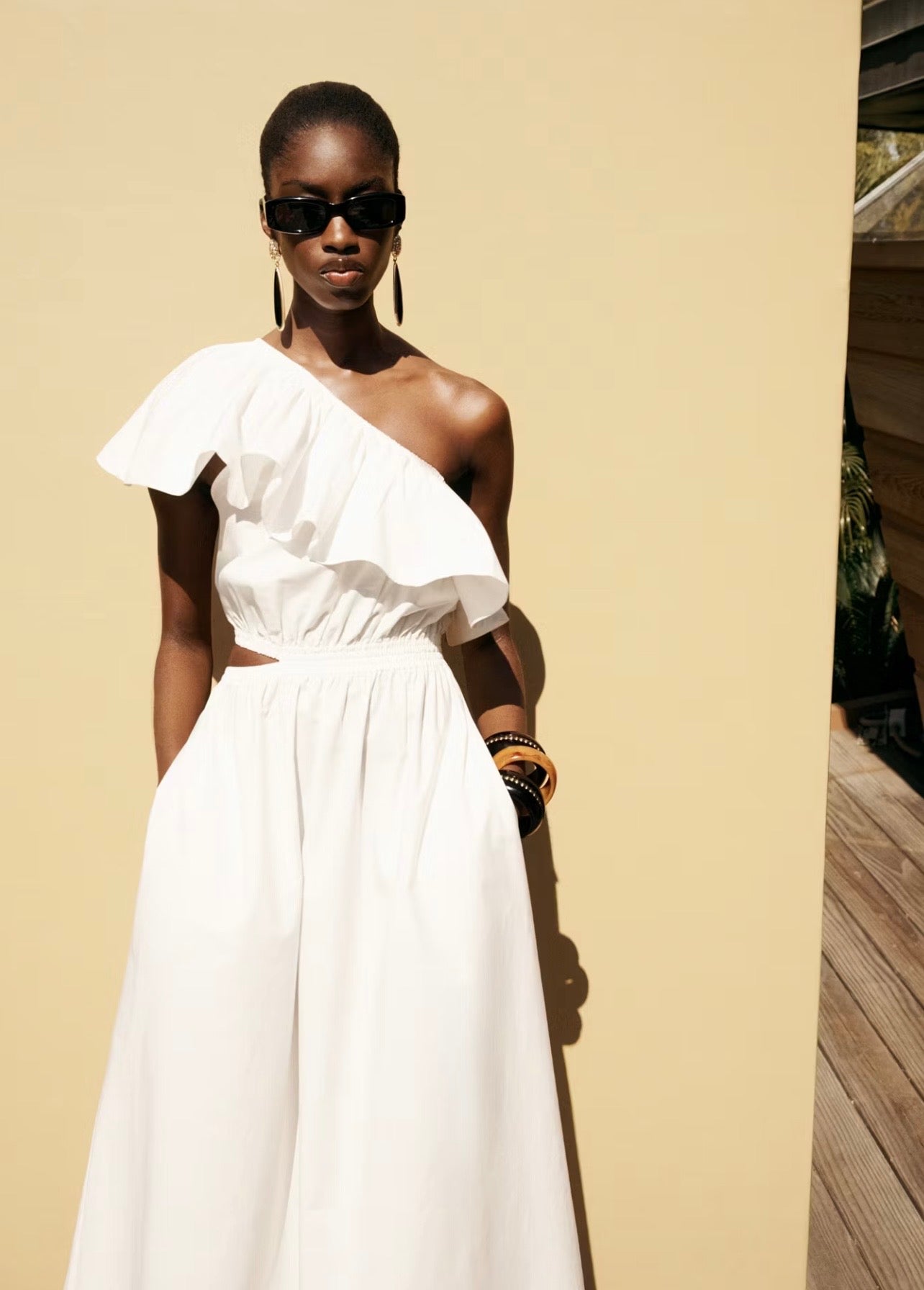 Cut Out Details Dress