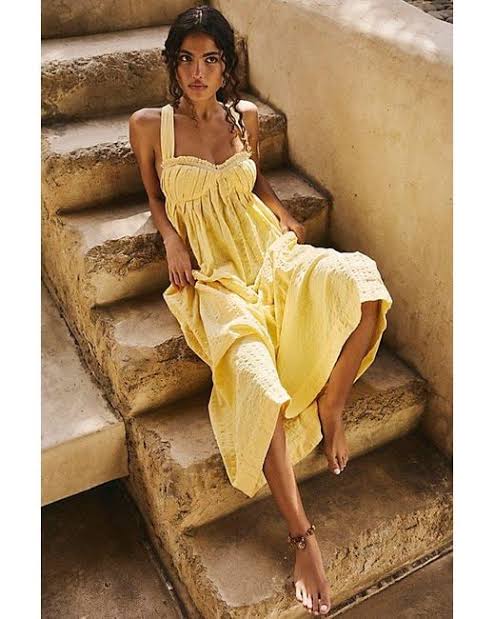 Poppy Midi in Metallic Dress Yellow