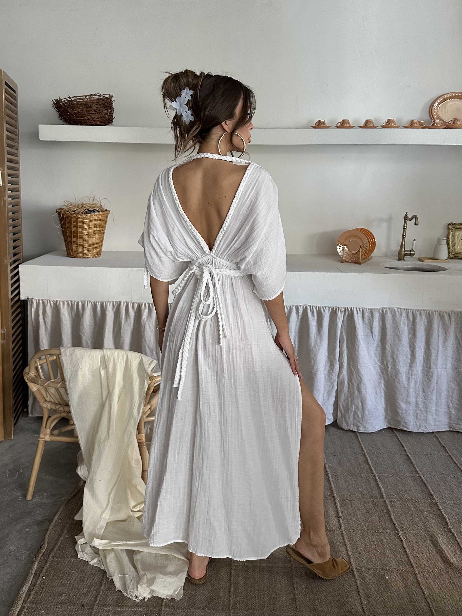 Elisa V Yaka Müslin Kumaş Elbise Beyaz