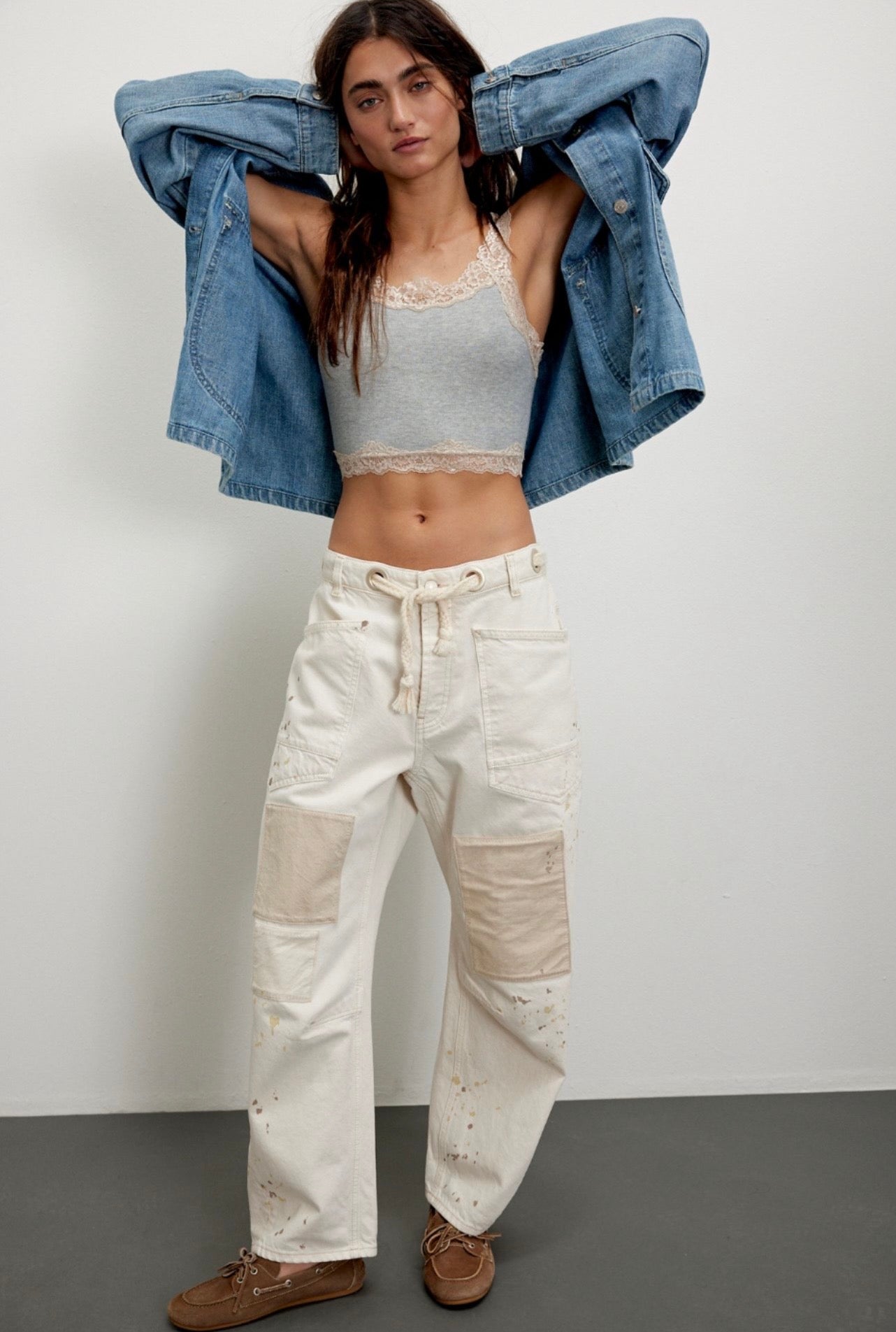 Moxie Pull - On Barrel Jeans
